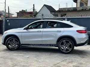 Mercedes-Benz GLE-Class 2018 Silver