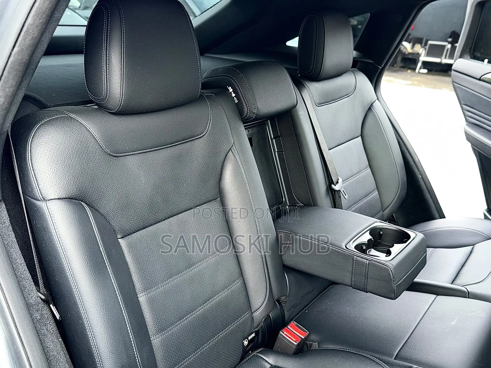 Mercedes-Benz GLE-Class 2018 Silver