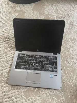 Laptop HP EliteBook 840 G3 8GB Intel Core i3 SSD 128GB
