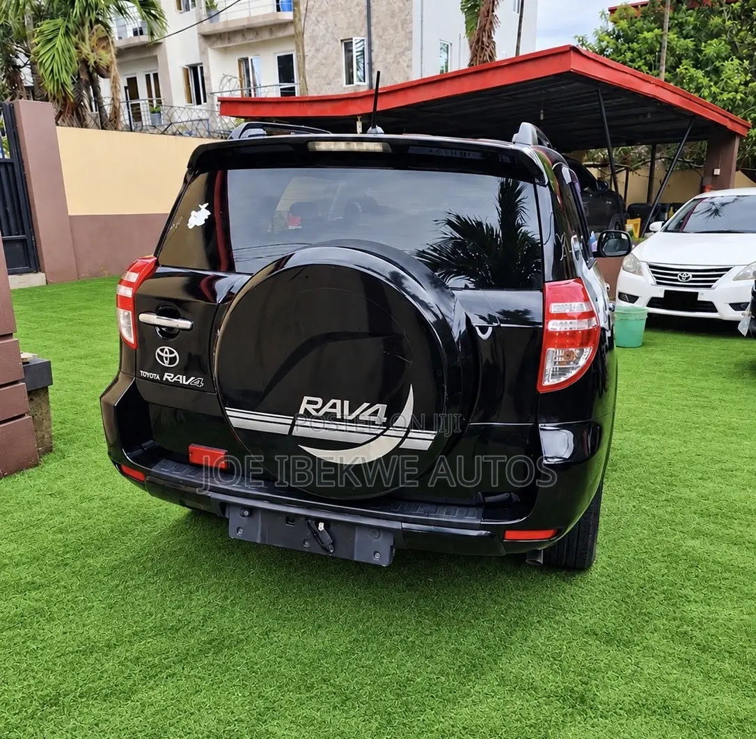 Toyota RAV4 3.5 Limited 4x4 2010 Gray
