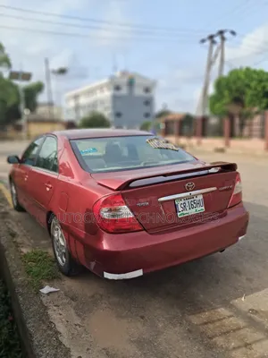 Toyota Camry 2005