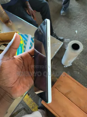 Tecno Spark 10 Pro 128 GB Silver