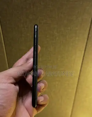 Apple iPhone 7 32 GB Black