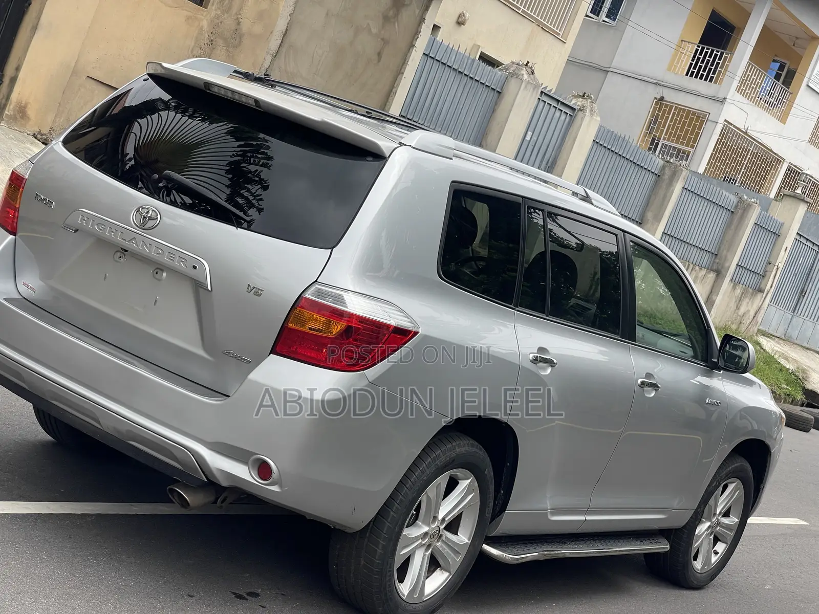 Toyota Highlander 2010 Silver
