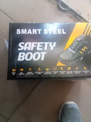 Smart Still Safety Boots