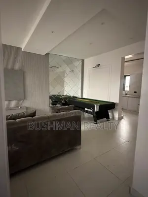 2bdrm Apartment in Lekki Phase 1 for rent