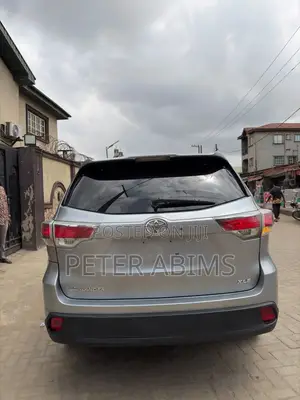 Toyota Highlander 2015 Silver
