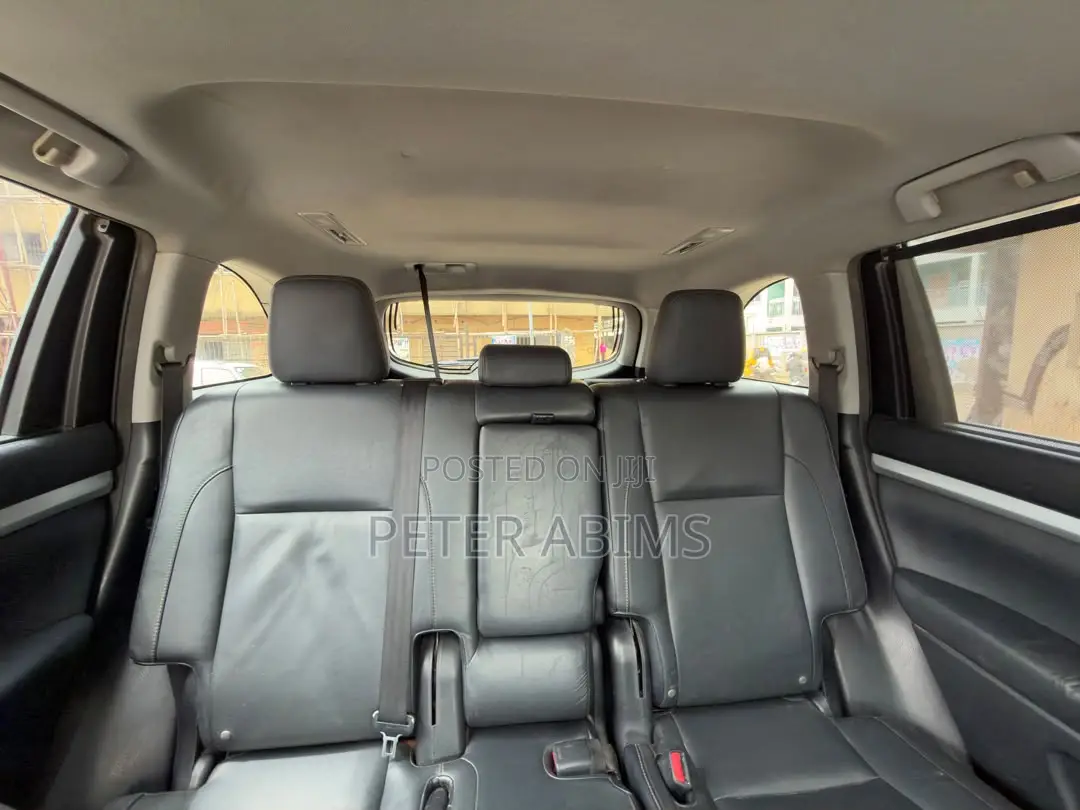 Toyota Highlander 2015 Silver