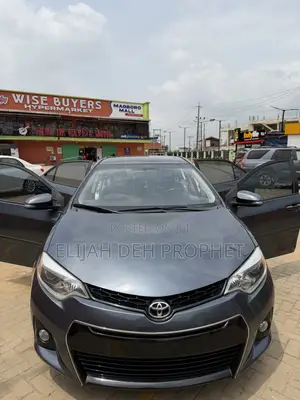 Toyota Corolla 2015 Gray
