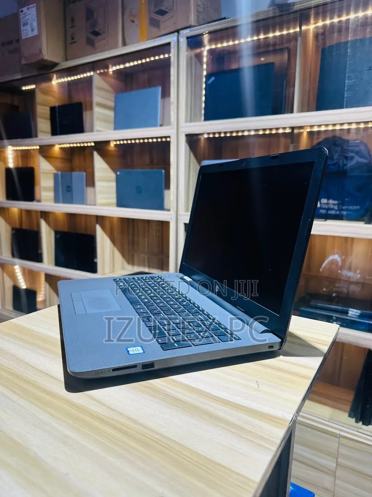 Laptop HP 250 G6 4GB Intel Core i3 SSD 128GB