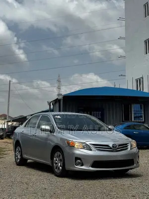 Toyota Corolla LE 4dr Sedan (1.8L 4 cyl 4A) 2009 Silver
