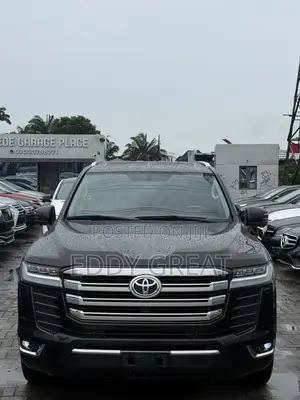 Toyota Land Cruiser 4.5 V8 VXR 2018 Black