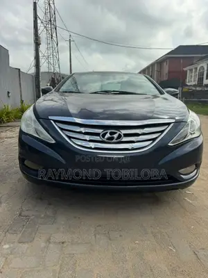 Hyundai Sonata 2012