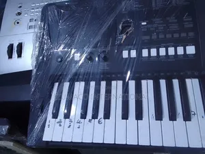 Yamaha PSR-E423 Keyboard With Pitch Bend – Powerful Sounds