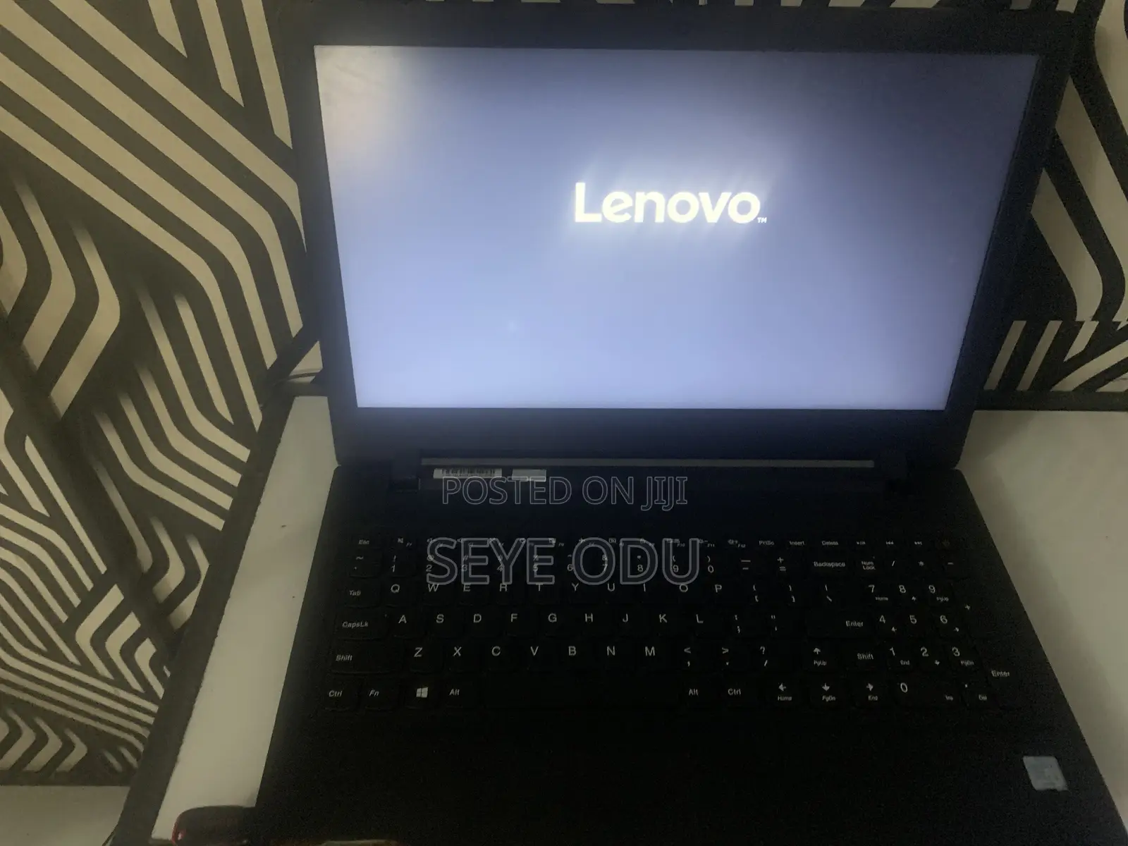 Laptop Lenovo 100e 8GB Intel Core i3 SSD 128GB
