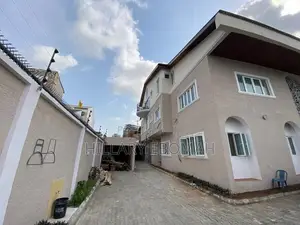 4bdrm Maisonette in Parkview Estate for rent