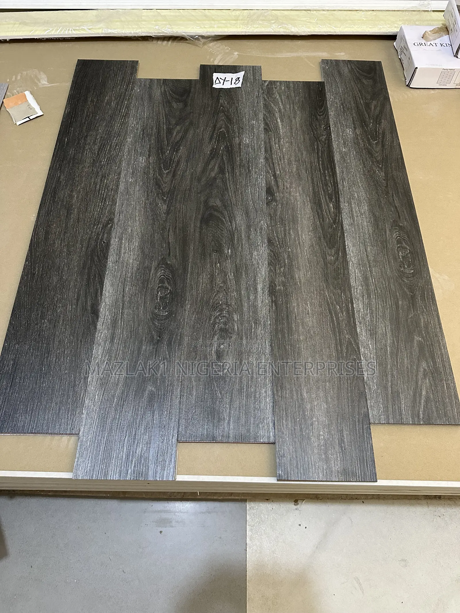 Vinly Floor Tiles