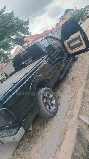 Ford F-250 2012 Black