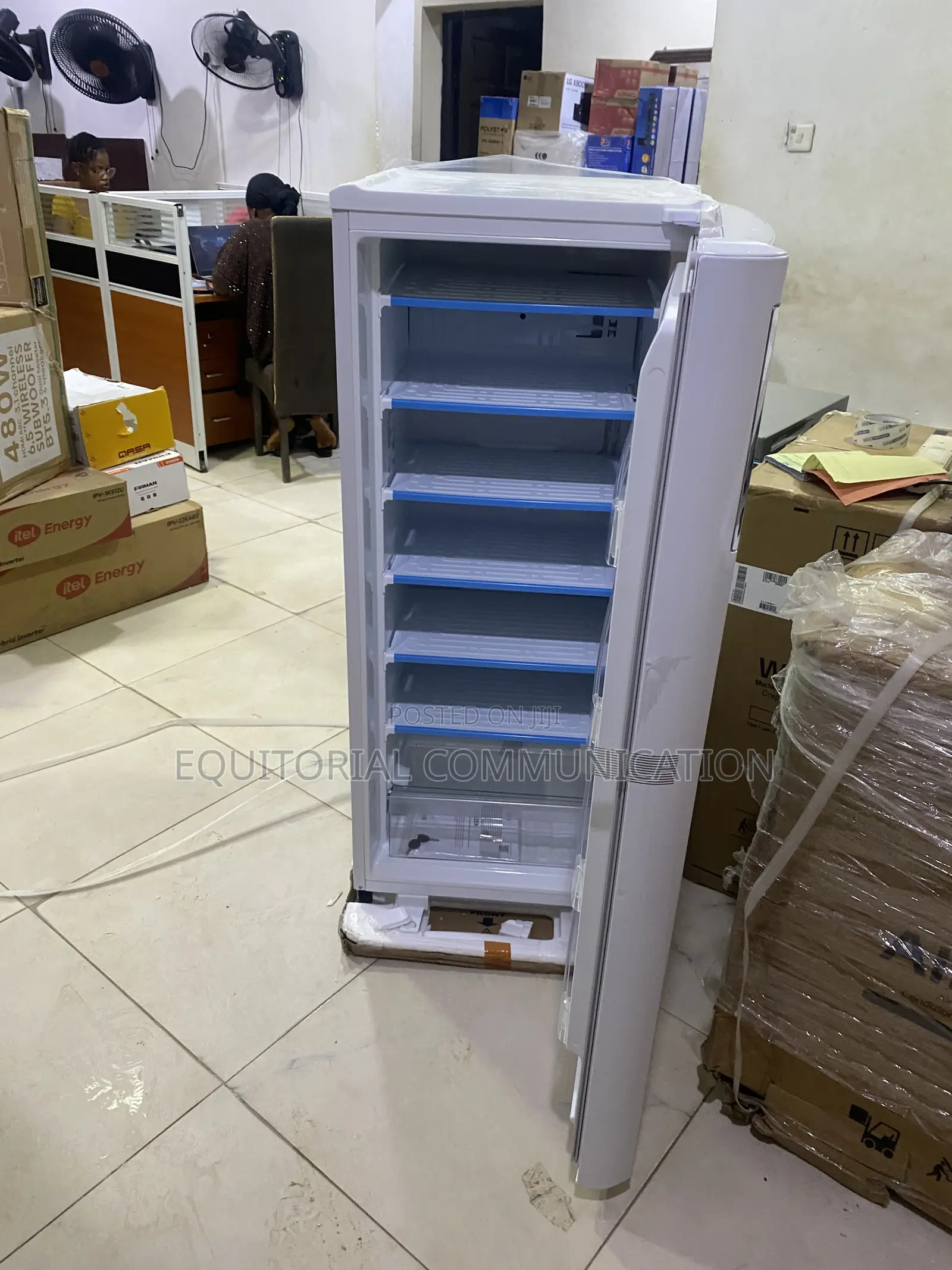 LG 168L Vertical Freezer Model GN-304SQBR