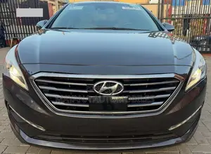 Hyundai Sonata Limited 4dr Sedan (2.4L 4cyl 6A) 2015 Brown