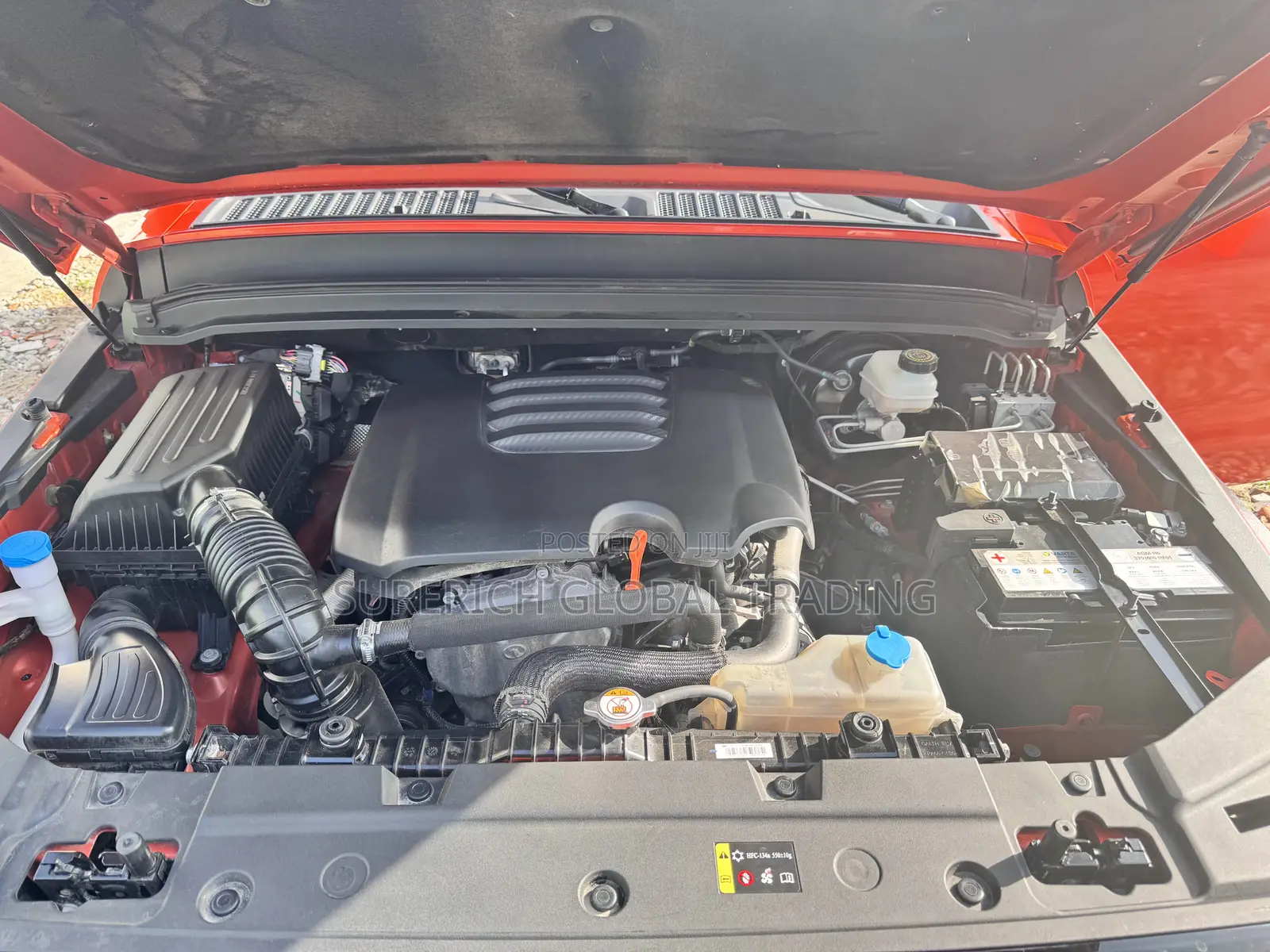 Tank 300 2023 Orange
