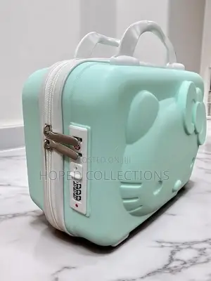 Hard Shell Kids’ Suitcase