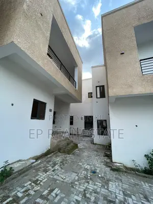 3bdrm Apartment in Kaura for rent