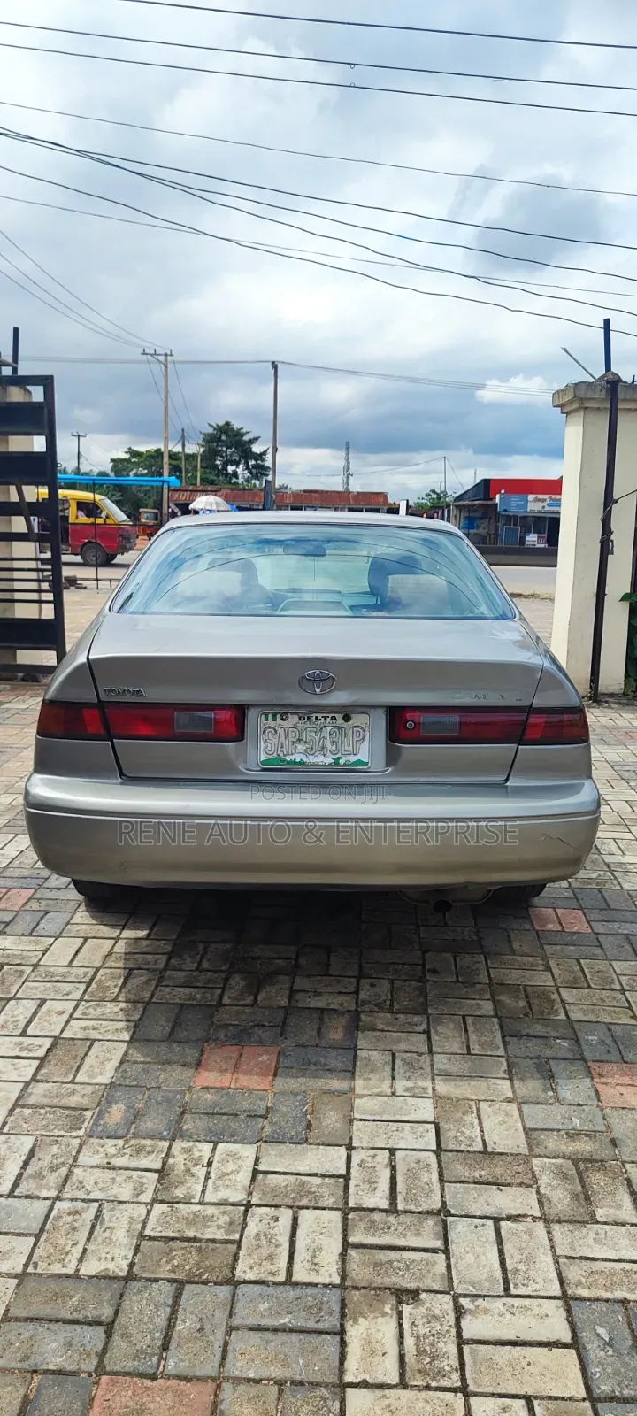 Toyota Camry 2001 Brown