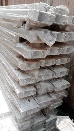175×50mm PVC Cable Trunking – Electrical Cable Duct