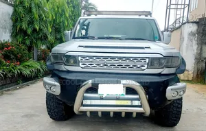 Toyota FJ Cruiser Base 4x4 2008 White