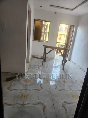 Furnished 1bdrm Room & Parlour in Yaba for rent