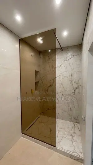 One Sided Enclosure With Brown Tinted Glass