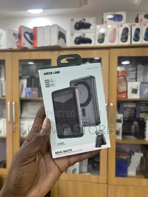 Brand New Green Lion Mag Mate 5000Mah PowerBank/ Card Holder