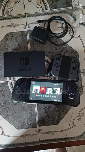 Nintendo Switch Console With Extra Pad