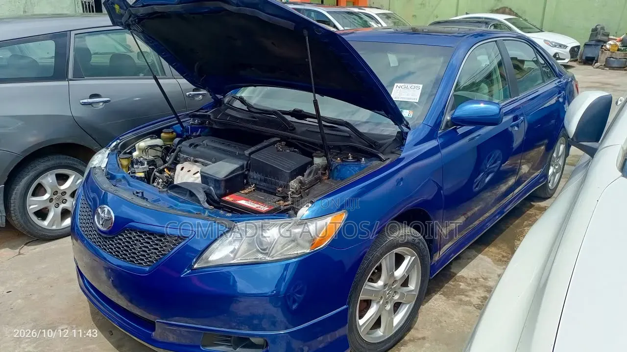 Toyota Camry 2.4 SE 2008 Blue