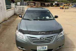 Toyota Camry 2008 Gray
