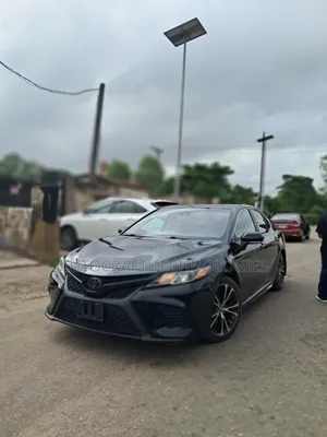 Toyota Camry 2017 Black