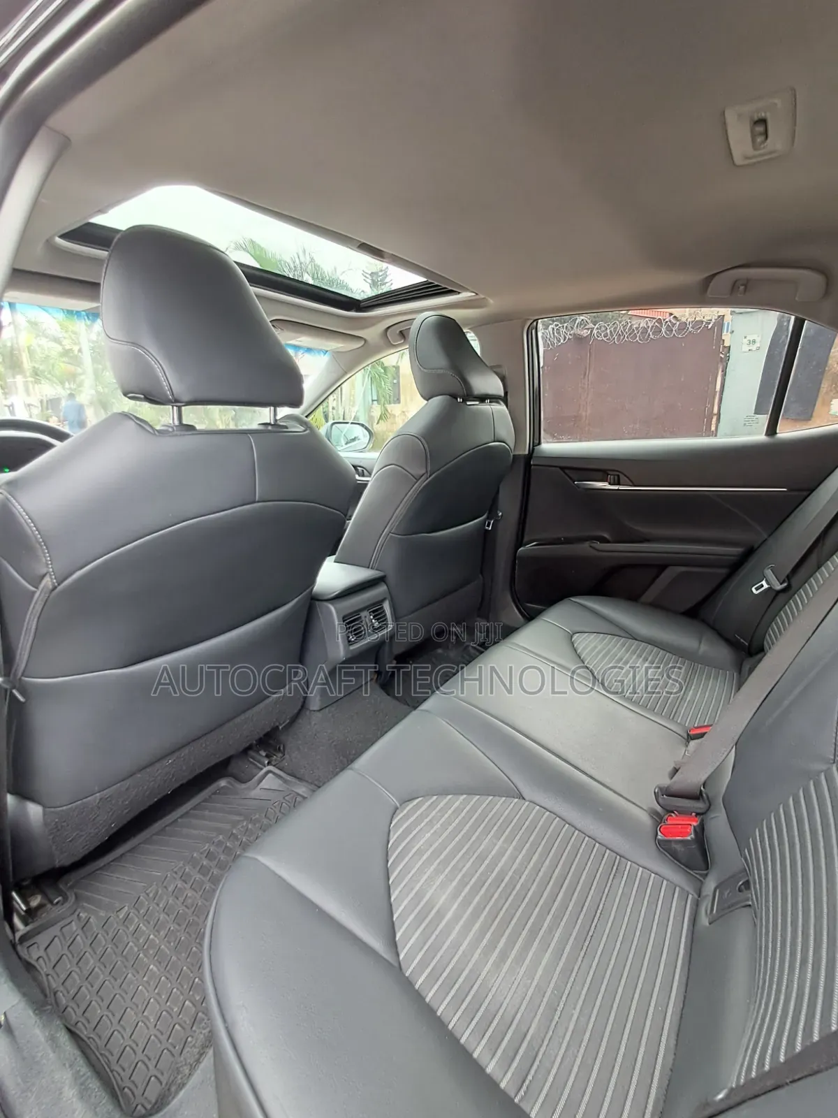 Toyota Camry 2017 Black
