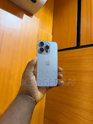 Apple iPhone 15 Pro 256 GB Graphite