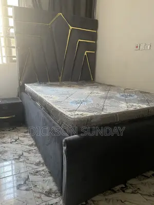 Bedframe and Foam