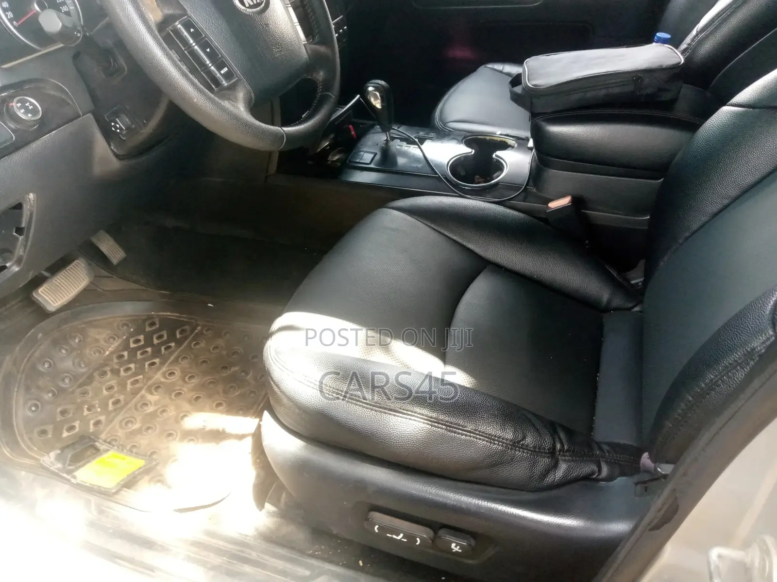 Kia Mohave 2013 Silver