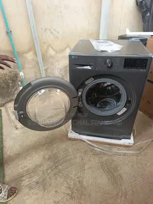 LG F4V3RYP6JE 10.5KG Household Laundry Equipment