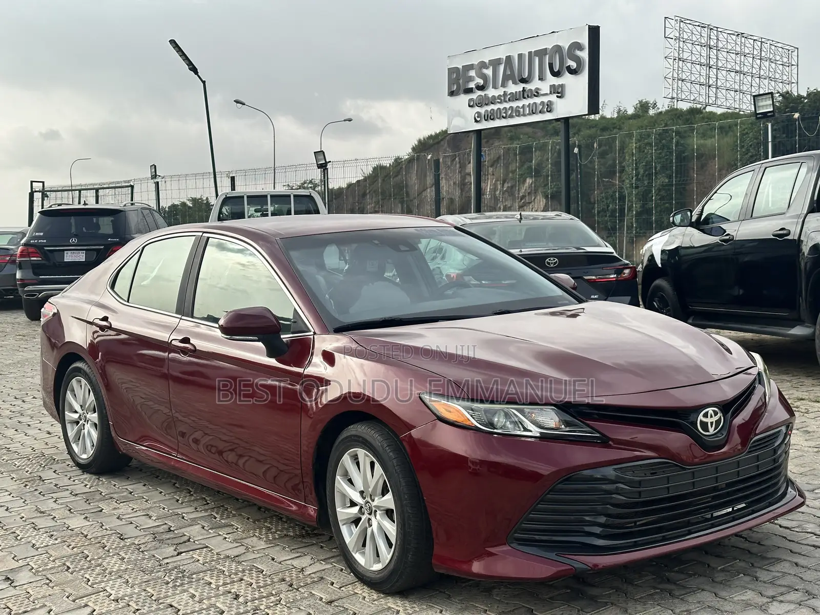 Toyota Camry 2019 Red