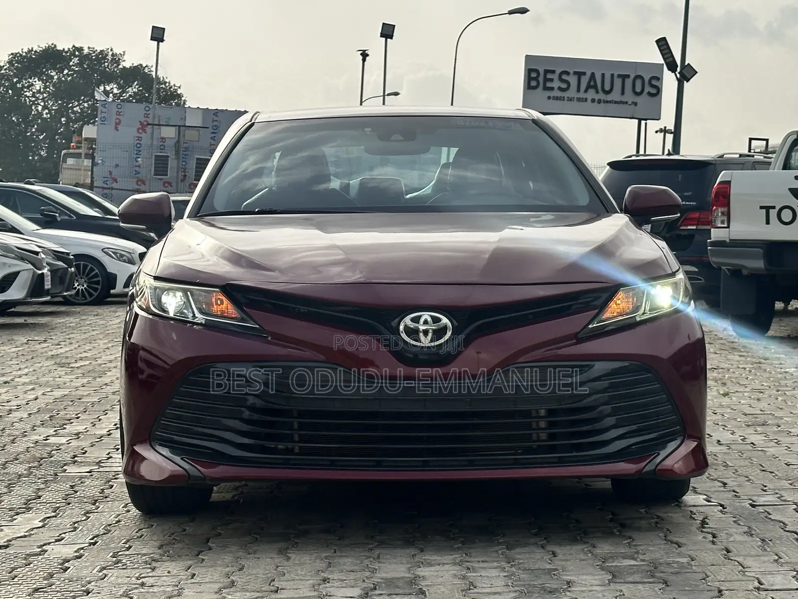 Toyota Camry 2019 Red
