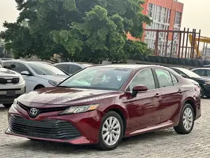 Toyota Camry 2019 Red