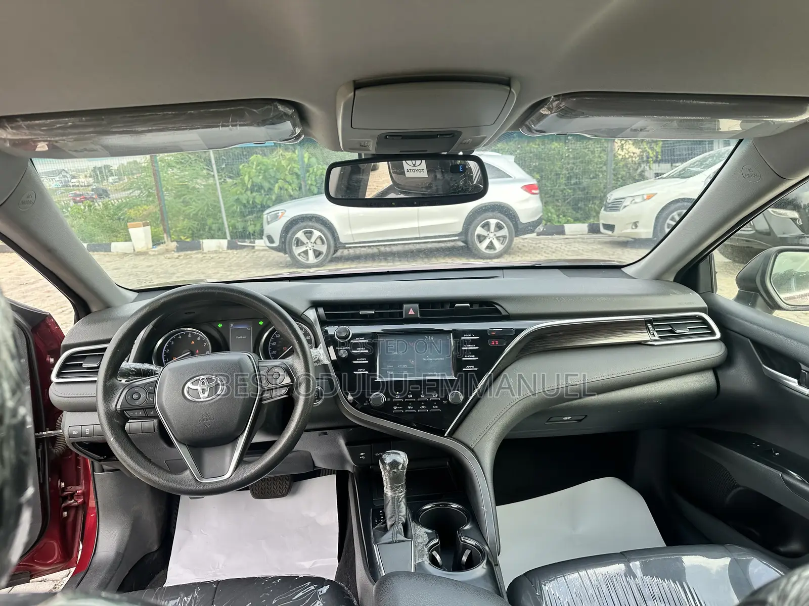 Toyota Camry 2019 Red