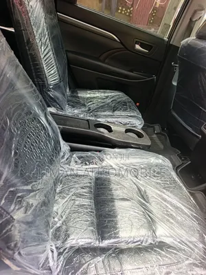Toyota Highlander Limited Platinum 4x4 V6 (3.5L 6cyl 8A) 2018 Silver