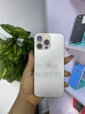 Apple iPhone 16 Pro Max 256 GB White