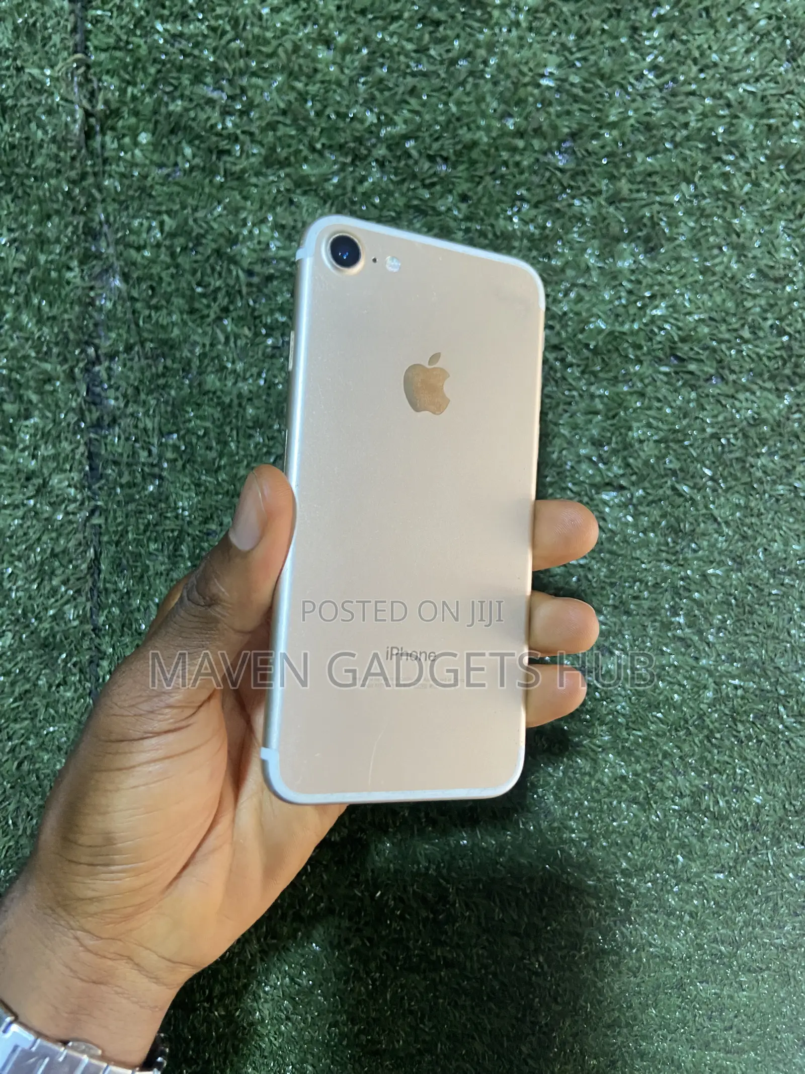 Apple iPhone 7 32 GB Gold