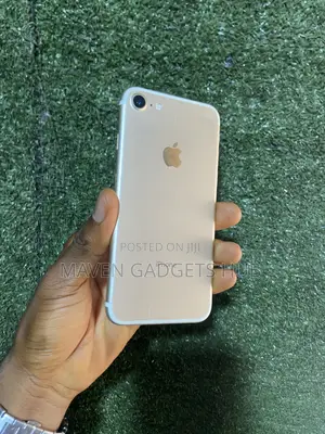 Apple iPhone 7 32 GB Gold